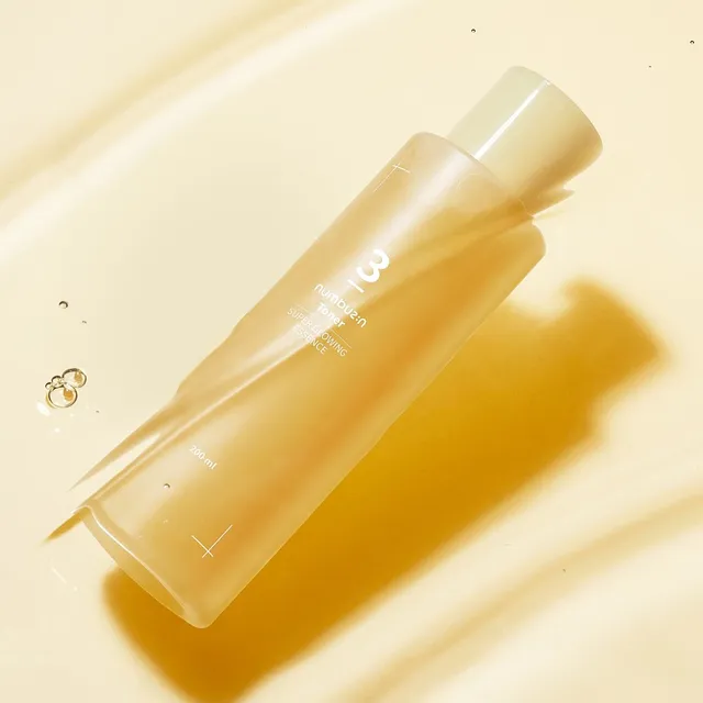 Numbuzin - No. 3 Super Glowing Essence Toner