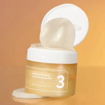 Numbuzin - No.3 Radiance Glowing Jumbo Essence Pad